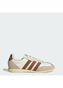 adidas Sneakersy 159811 Biały ze sklepu MODIVO w kategorii Buty sportowe damskie - zdjęcie 189095435