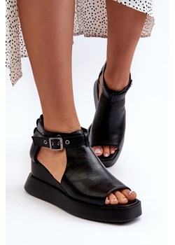 Damskie Sandały Eko Skórzane Na Platformie I Koturnie Czarne Hloeli ze sklepu ZAZOO w kategorii Sandały damskie - zdjęcie 189098357