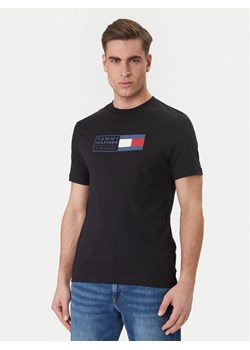 Tommy Hilfiger T-Shirt Brand Love Box MW0MW42366 Czarny Regular Fit ze sklepu MODIVO w kategorii T-shirty męskie - zdjęcie 189099096