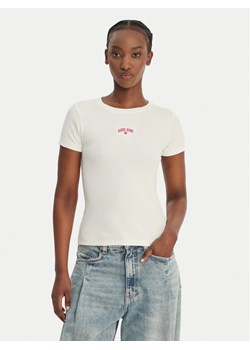 Guess Jeans T-Shirt W6GPZ3 KA0H1 Écru Slim Fit ze sklepu MODIVO w kategorii Bluzki damskie - zdjęcie 189101848