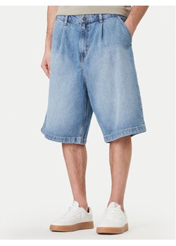 Guess Jeans Szorty jeansowe M6GD39 D5M5V Niebieski Relaxed Fit ze sklepu MODIVO w kategorii Spodenki męskie - zdjęcie 189101928