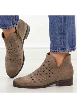 Beżowe zamszowe ażurowe botki damskie Vinceza 58626 ze sklepu suzana.pl w kategorii Botki - zdjęcie 189102698