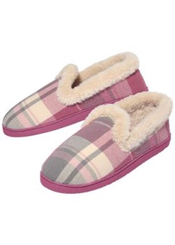 Kapcie w kratkę podszyte sztucznym futerkiem ze sklepu Atlas For Men w kategorii Kapcie damskie - zdjęcie 189103388