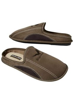 Wygodne kapcie ze sztucznego zamszu ze sklepu Atlas For Men w kategorii Kapcie męskie - zdjęcie 189104337