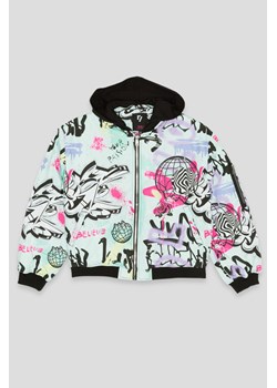 Pastelowa wzorzysta kurtka przejściowa we wzory graffiti, Rozmiar - 158, Kolor - Multikolor ze sklepu REPORTER w kategorii Kurtki dziewczęce - zdjęcie 189105037