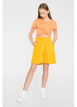 Pomarańczowe krótkie dresowe spodenki, Rozmiar - 140, Kolor - Pomarańczowy ze sklepu REPORTER w kategorii Spodenki dziewczęce - zdjęcie 189105226