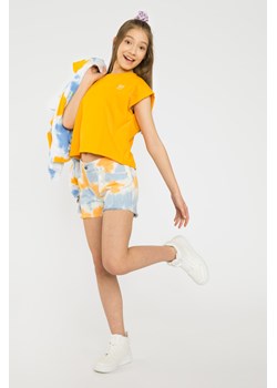 Krótkie jeansowe spodenki TIE DYE, Rozmiar - 152, Kolor - Multikolor ze sklepu REPORTER w kategorii Spodenki dziewczęce - zdjęcie 189105276