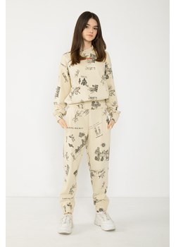 Beżowe spodnie dresowe z nadrukami, Rozmiar - 146, Kolor - Beżowy ze sklepu REPORTER w kategorii Spodnie dziewczęce - zdjęcie 189105625