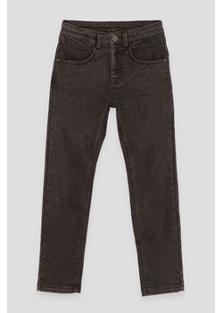 Czarne jeansy z wąskimi nogawkami, Rozmiar - 140, Kolor - Czarny ze sklepu REPORTER w kategorii Spodnie chłopięce - zdjęcie 189106289