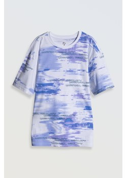 T-shirt oversize z kolorowym nadrukiem na całości, Rozmiar - 146, Kolor - Multikolor ze sklepu REPORTER w kategorii T-shirty chłopięce - zdjęcie 189106498