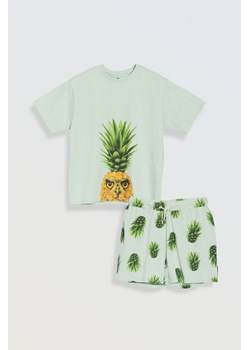 Bawełniana piżama z kolorową grafiką, Rozmiar - 140, Kolor - Miętowy ze sklepu REPORTER w kategorii Piżamy dziecięce - zdjęcie 189106506