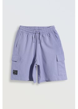 Jasnofioletowe krótkie spodenki z naszywanymi kieszeniami, Rozmiar - 140, Kolor - Fioletowy ze sklepu REPORTER w kategorii Spodenki dziewczęce - zdjęcie 189106558