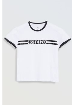 Biały top z kontrastową lamówką, Rozmiar - 140, Kolor - Biały ze sklepu REPORTER w kategorii Bluzki dziewczęce - zdjęcie 189106655