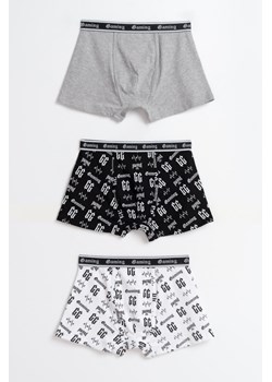 Kolorowe bokserki z nadrukami 3-PAK, Rozmiar - 140, Kolor - Multikolor ze sklepu REPORTER w kategorii Majtki dziecięce - zdjęcie 189107169
