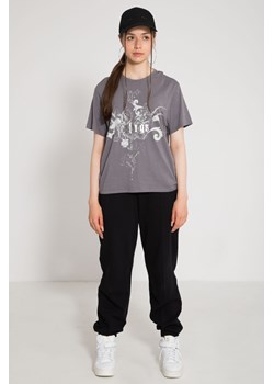 Czarne spodnie dresowe REGULAR z modnymi cięciami, Rozmiar - 170, Kolor - Czarny ze sklepu REPORTER w kategorii Spodnie dziewczęce - zdjęcie 189107365