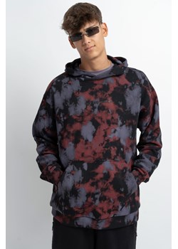 Wielokolorowa bluza z kapturem z minimalistyczną grafiką z przodu, Rozmiar - 170, Kolor - Multikolor ze sklepu REPORTER w kategorii Bluzy chłopięce - zdjęcie 189107478