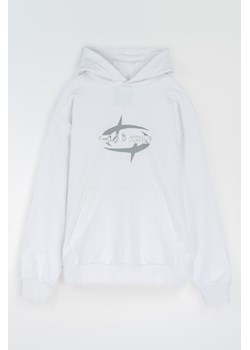 Biała bluza REGULAR z kapturem z autorską grafiką, Rozmiar - 146, Kolor - Biały ze sklepu REPORTER w kategorii Bluzy chłopięce - zdjęcie 189107609