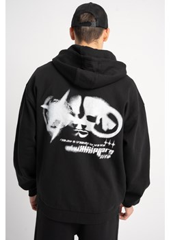 Czarna bluza LOW REGULAR z kapturem z autorską grafiką na plecach, Rozmiar - 140, Kolor - Czarny ze sklepu REPORTER w kategorii Bluzy chłopięce - zdjęcie 189107695