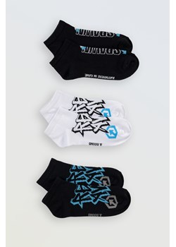 Kolorowy zestaw skarpet we wzory 3-PAK, Rozmiar -  34, Kolor - Multikolor ze sklepu REPORTER w kategorii Skarpetki dziecięce - zdjęcie 189108026