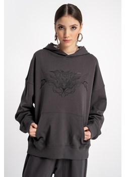 Ciemnoszara bluza BOXY z kapturem z autorska grafiką z przodu, Rozmiar - 140, Kolor - Ciemny szary ze sklepu REPORTER w kategorii Bluzy dziewczęce - zdjęcie 189108189