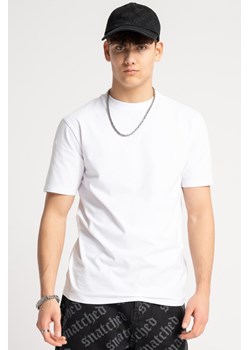 Biały t-shirt OVERSIZE bez nadruków, Rozmiar - 140, Kolor - Biały ze sklepu REPORTER w kategorii T-shirty chłopięce - zdjęcie 189108626