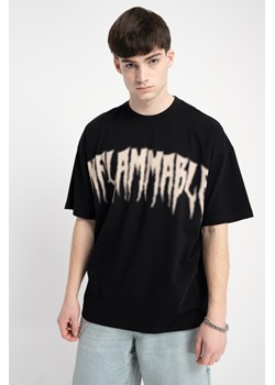 Czarny t-shirt OVERSIZE z nadrukiem z przodu, Rozmiar - 146, Kolor - Czarny ze sklepu REPORTER w kategorii T-shirty chłopięce - zdjęcie 189108716