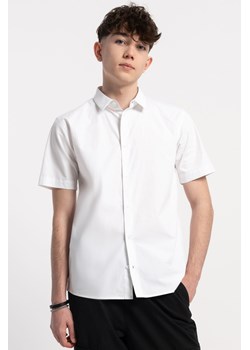 Biała koszula o regularnym kroju z krótkim rękawem, Rozmiar - 170, Kolor - Biały ze sklepu REPORTER w kategorii Koszule chłopięce - zdjęcie 189109427