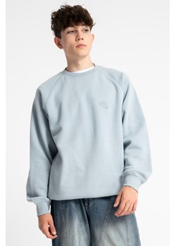 Jasnoniebieska bluza CREWNECK bez kaptura z minimalistycznym nadrukiem z przodu, Rozmiar - 158, Kolor - Niebieski ze sklepu REPORTER w kategorii Bluzy chłopięce - zdjęcie 189109596