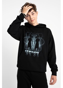 Czarna bluza REGULAR z kapturem z autorską grafiką z przodu, Rozmiar - 140, Kolor - Czarny ze sklepu REPORTER w kategorii Bluzy chłopięce - zdjęcie 189109925