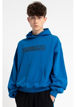 Kobaltowa bluza BOXY z kapturem z nadrukiem z przodu, Rozmiar - 140, Kolor - Niebieski ze sklepu REPORTER w kategorii Bluzy chłopięce - zdjęcie 189110096