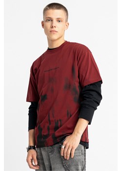 Bordowy t-shirt LOOSE z nadrukiem na całości, Rozmiar - 170, Kolor - Czerwony ze sklepu REPORTER w kategorii T-shirty chłopięce - zdjęcie 189110409