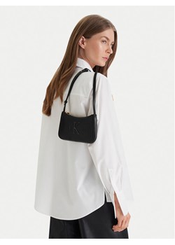 Torebka Calvin Klein Bold Ck Mini Bag LV04F1125G Czarny ze sklepu eobuwie.pl w kategorii Listonoszki - zdjęcie 189113585