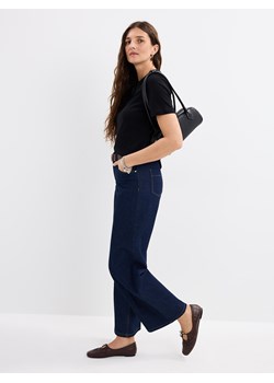 Mohito - Jeansy wide leg z paskiem petite - granatowy ze sklepu Mohito w kategorii Jeansy damskie - zdjęcie 189120938