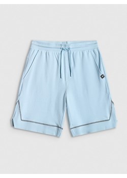 Męskie spodenki dresowe 4F 4FRSS25TSHOM686 - niebieskie ze sklepu Sportstylestory.com w kategorii Spodenki męskie - zdjęcie 189130887