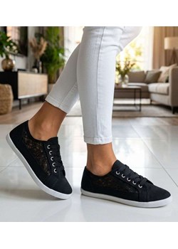 Czarne ażurowe koronkowe tenisówki /K3-2 118741 T037/ ze sklepu Pantofelek24.pl w kategorii Trampki damskie - zdjęcie 189131279