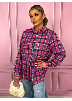 KOSZULA BAWEŁNIANA OVERSIZE W KRATĘ- RÓŻOWA ze sklepu olika.com.pl w kategorii Koszule damskie - zdjęcie 189131856