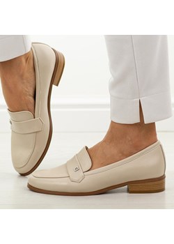 Beżowe mokasyny damskie Potocki 12786 ze sklepu suzana.pl w kategorii Półbuty damskie - zdjęcie 189136797