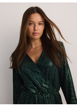 Reserved - Kombinezon z cekinami - ciemnozielony ze sklepu Reserved w kategorii Kombinezony damskie - zdjęcie 189137109