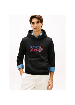 Tommy Hilfiger Bluza BRAND LOVE | Regular Fit ze sklepu Gomez Fashion Store w kategorii Bluzy męskie - zdjęcie 189137387