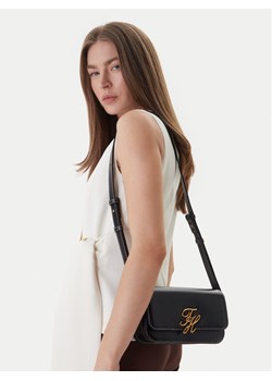 Torebka Tommy Hilfiger Th Script Flap Crossover AW0AW18399 Czarny ze sklepu eobuwie.pl w kategorii Listonoszki - zdjęcie 189172889