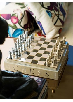 Printworks Gra planszowa "Chess - Classic" - 12+ ze sklepu Limango Polska w kategorii Zabawki - zdjęcie 189173468