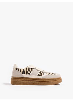 Mohito - Sneakersy - wielobarwny ze sklepu Mohito w kategorii Buty sportowe damskie - zdjęcie 189175828