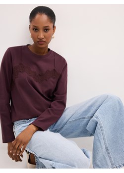 Mohito - Czekoladowy longsleeve z koronkowym zdobieniem - ciemnobrązowy ze sklepu Mohito w kategorii Bluzki damskie - zdjęcie 189175915