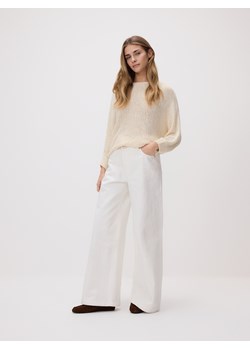 Reserved - Gładki sweter - kremowy ze sklepu Reserved w kategorii Swetry damskie - zdjęcie 189176158
