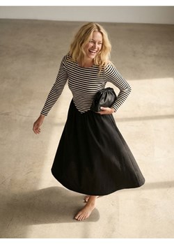 Sinsay - Sukienka midi z kontrastowym dołem - czarny ze sklepu Sinsay w kategorii Sukienki - zdjęcie 189176765