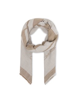 Chusta Calvin Klein Calvin Chambray Square Scarf LV04F8085G Beżowy ze sklepu eobuwie.pl w kategorii Szaliki i chusty damskie - zdjęcie 189177118