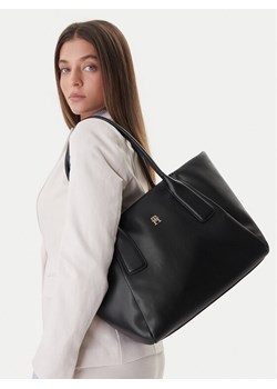 Torebka Tommy Hilfiger Th Essential Tote AW0AW18374 Czarny ze sklepu eobuwie.pl w kategorii Torby Shopper bag - zdjęcie 189182248
