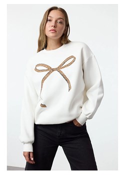 trendyol Sweter w kolorze białym ze sklepu Limango Polska w kategorii Swetry damskie - zdjęcie 189184027