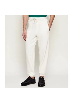 Armani Exchange Spodnie dresowe | Regular Fit ze sklepu Gomez Fashion Store w kategorii Spodnie męskie - zdjęcie 189190988