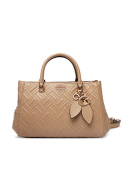 Guess Torebka Sally HWQG99 21060 Beżowy ze sklepu MODIVO w kategorii Kuferki - zdjęcie 189191146